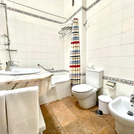 Apartamento Piso Alto, Pool, Cerca De La Playa
